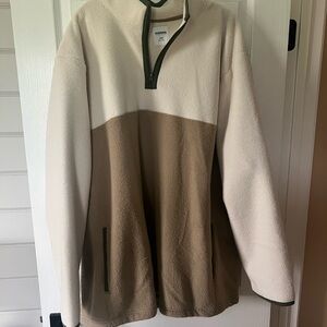 Sonoma Olive and Cream Fleece Jacket